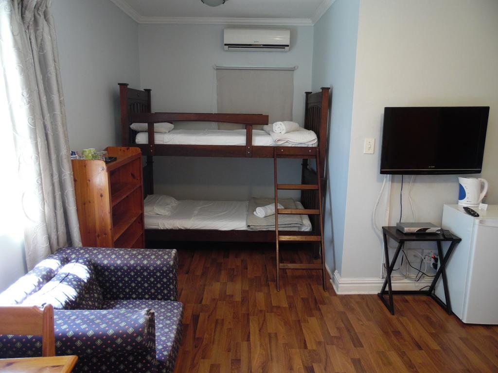 Guest house Albatross 3*