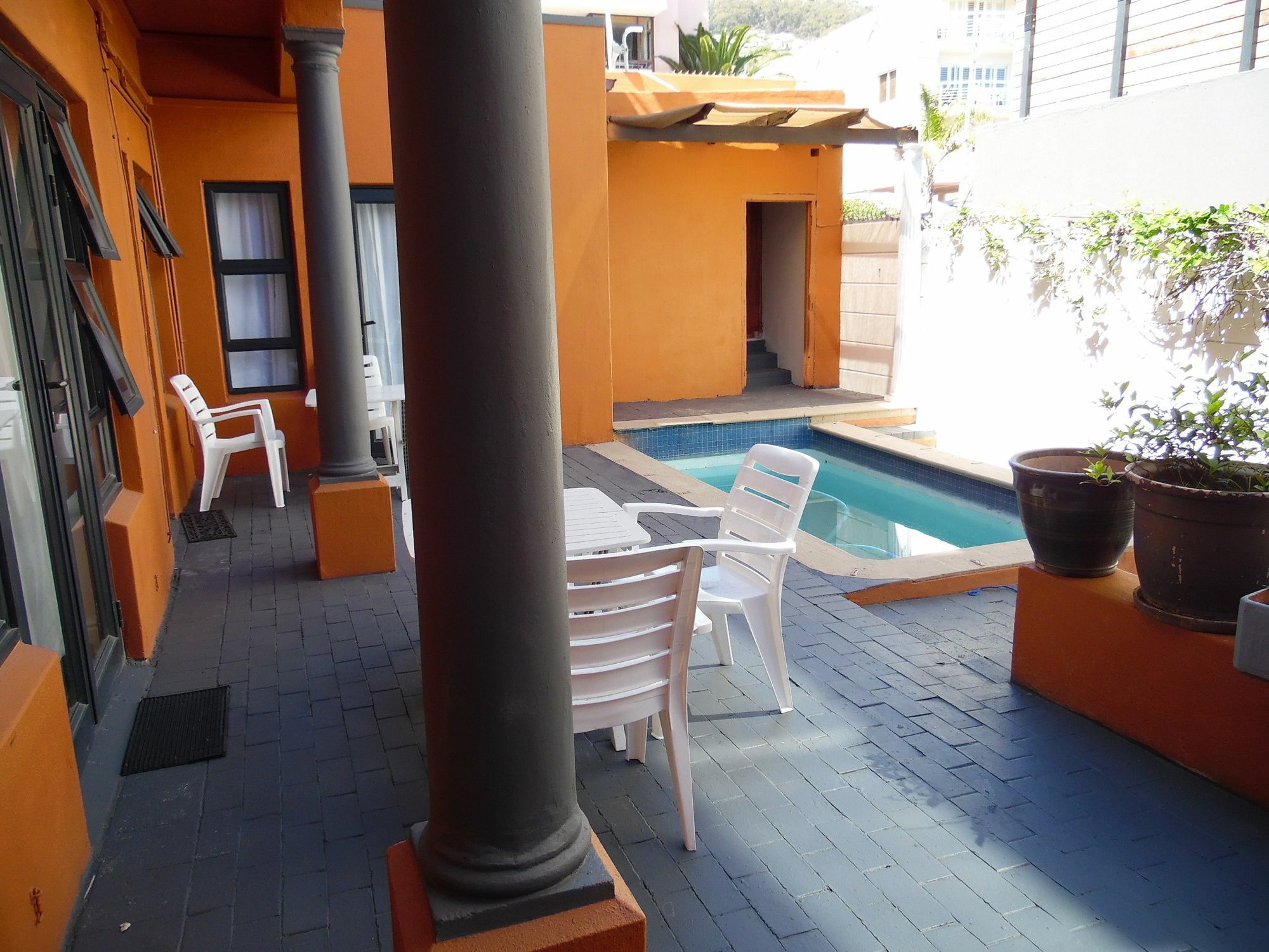 Guest house Albatross 3*